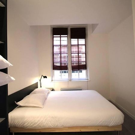 Appartement 2 Chambres En Hyper Centre Avec Balcon Bordeaux Esterno foto